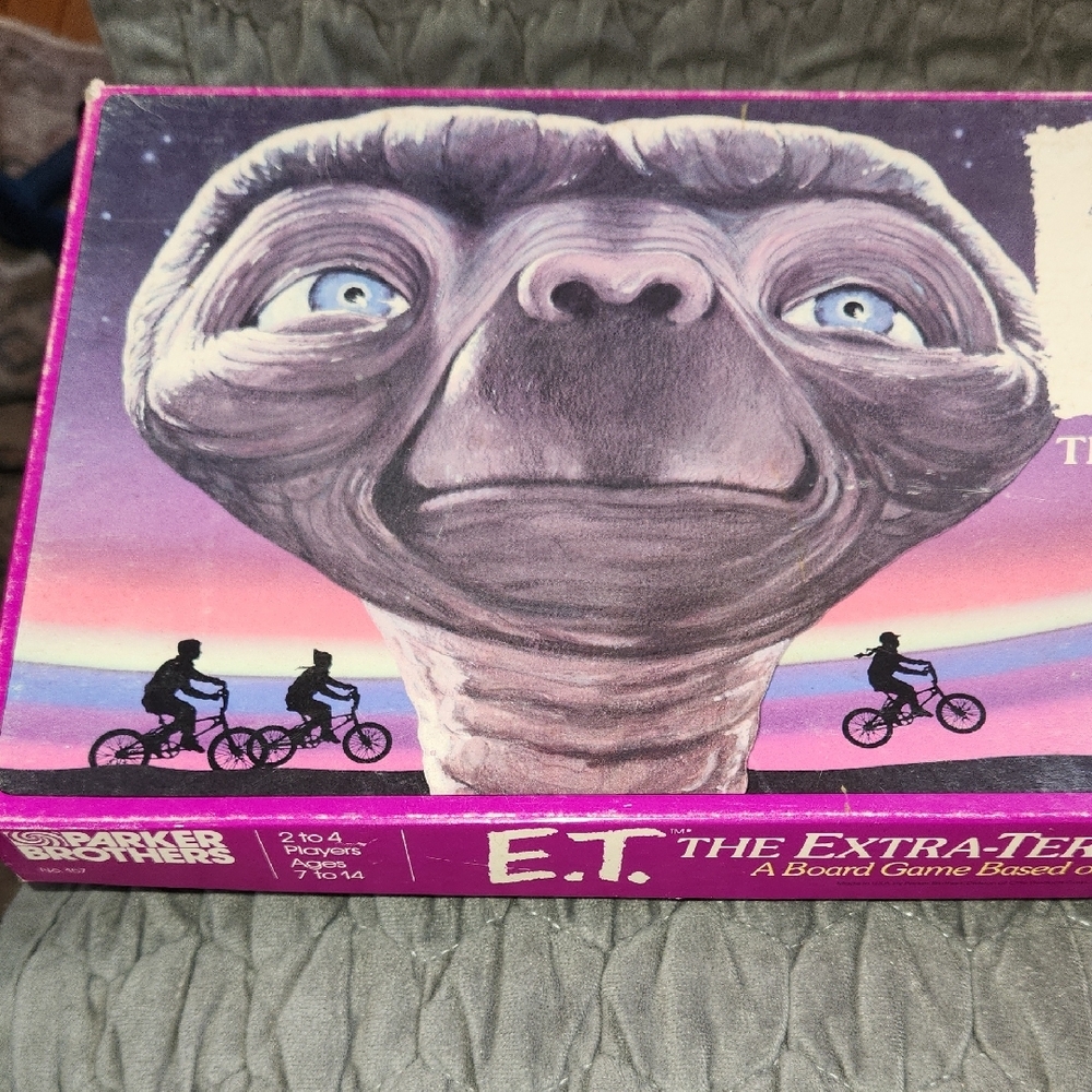 E.T. The Extra-Terrestrial Board Game